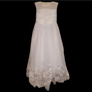 White formal gown girls
